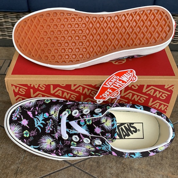 VANS ERA PARADISE FLORAL Blktrwht WMNS - Picture 5 of 16